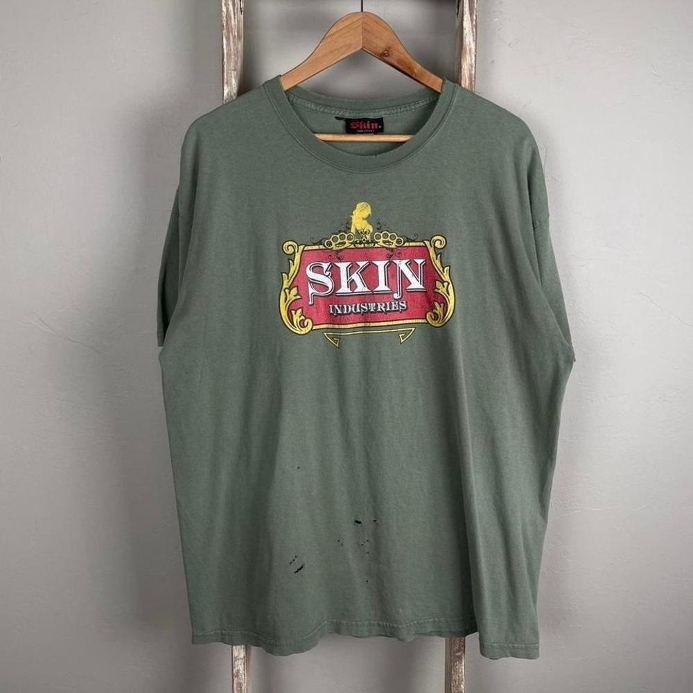 Vintage 08' Skins Industries Distressed Faded Green T Shirt XL‎